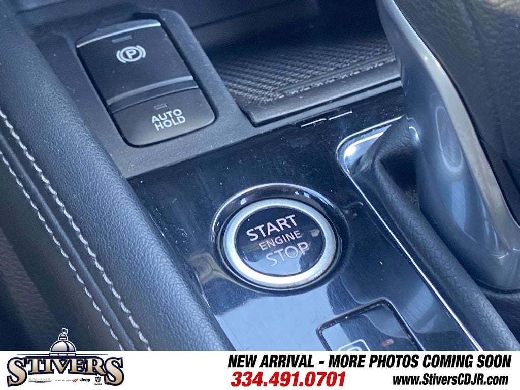 2023 Nissan Kicks SV Xtronic CVT
