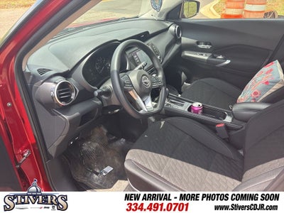 2023 Nissan Kicks SV Xtronic CVT
