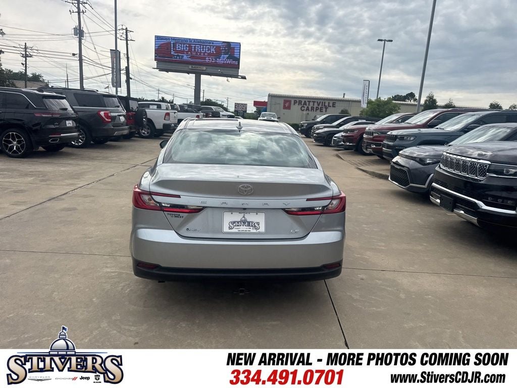 2025 Toyota Camry LE