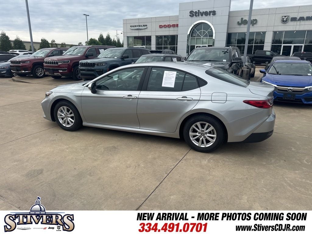 2025 Toyota Camry LE