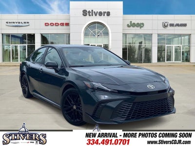 2025 Toyota Camry SE