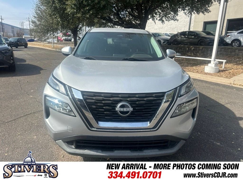 2023 Nissan Rogue SV FWD