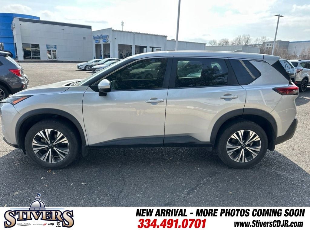 2023 Nissan Rogue SV FWD