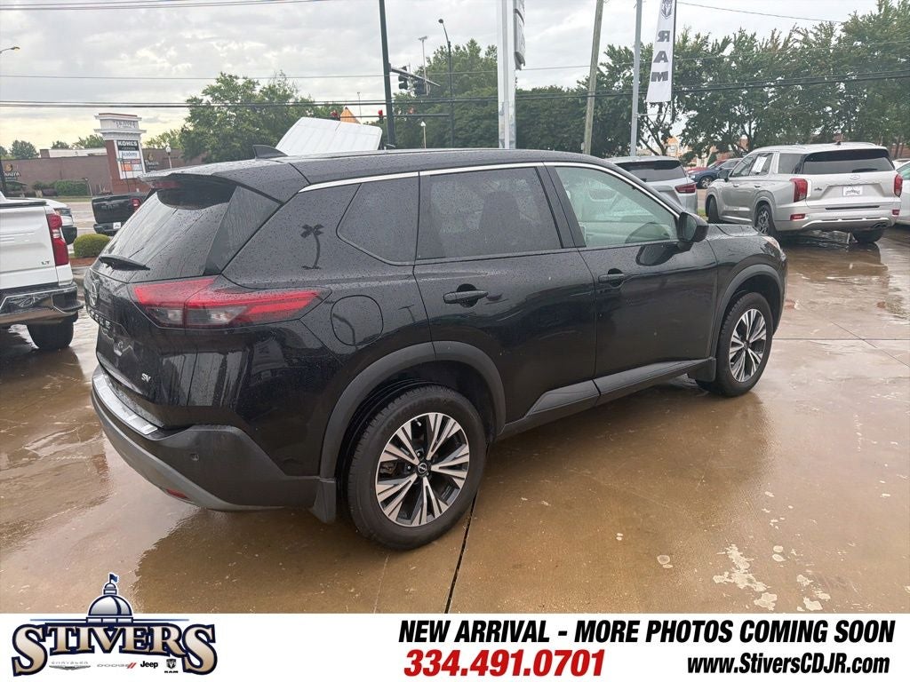 2023 Nissan Rogue SV FWD
