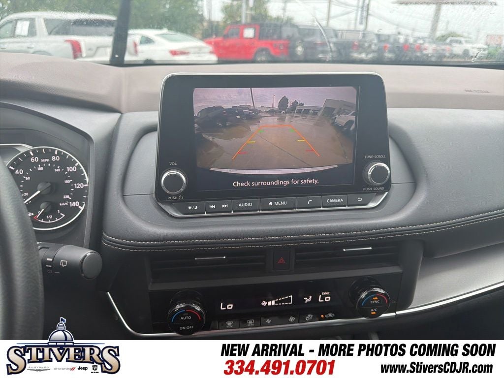 2023 Nissan Rogue SV FWD