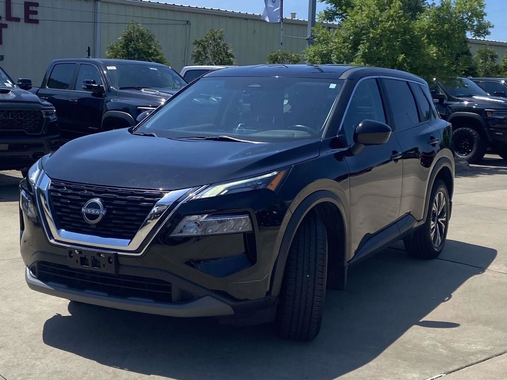 2023 Nissan Rogue SV FWD
