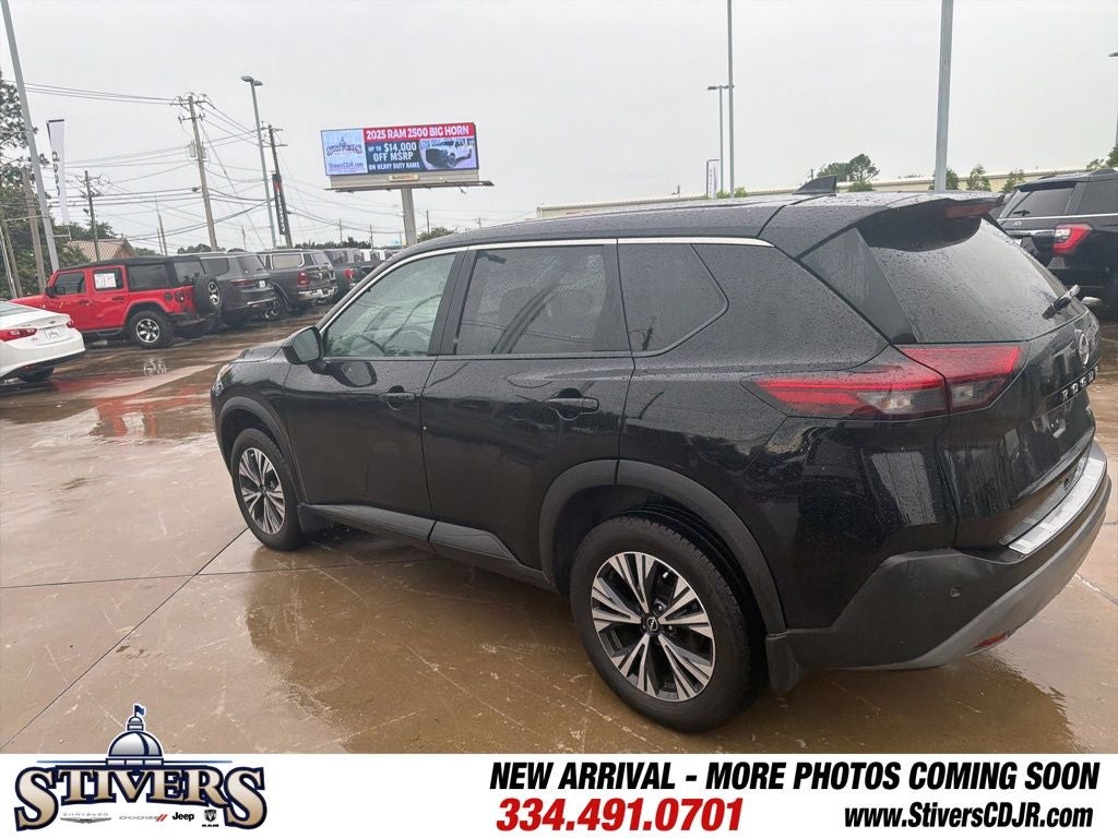2023 Nissan Rogue SV FWD