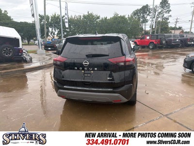 2023 Nissan Rogue SV FWD