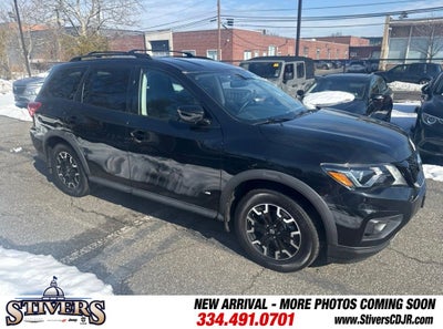 2020 Nissan Pathfinder SV 4WD