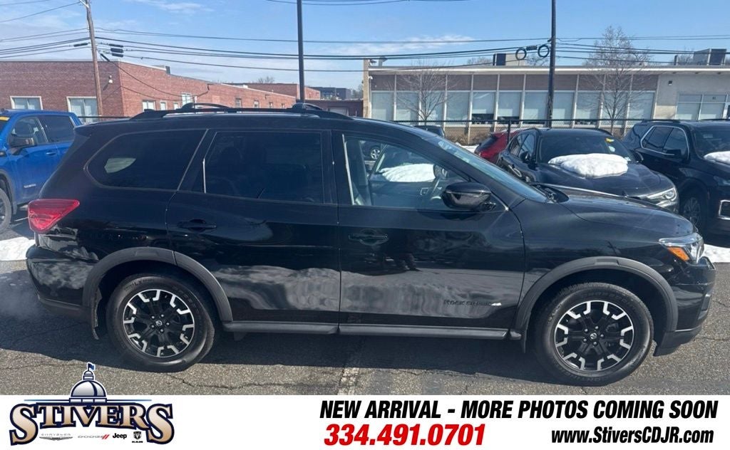 2020 Nissan Pathfinder SV 4WD