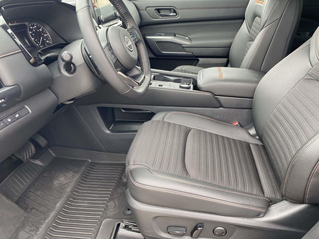 2025 Nissan Pathfinder Rock Creek 4WD