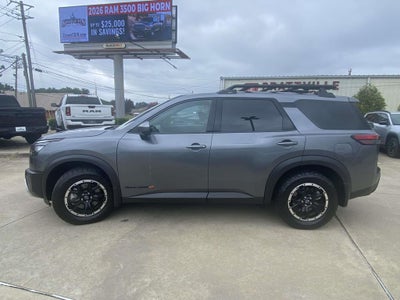 2025 Nissan Pathfinder Rock Creek 4WD