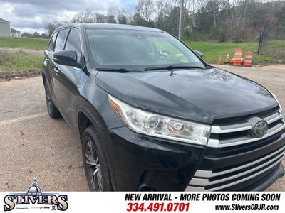 2019 Toyota Highlander LE