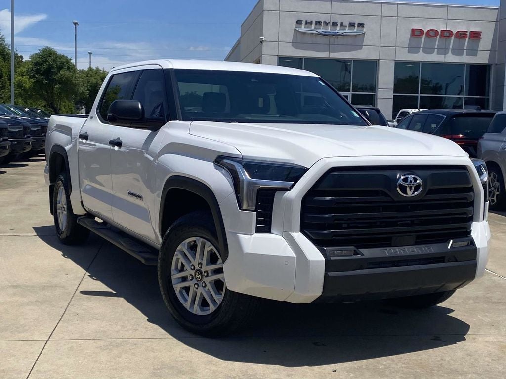 2025 Toyota Tundra SR5