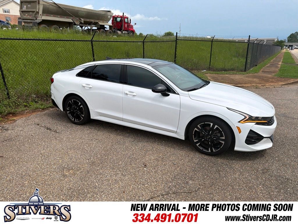 2023 Kia K5 GT-Line