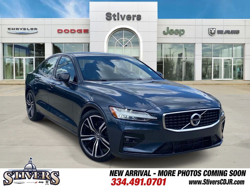 2020 Volvo S60 T5 R-Design