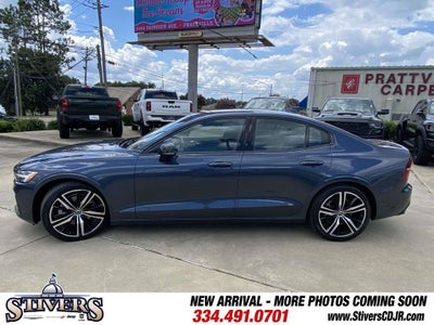 2020 Volvo S60 T5 R-Design