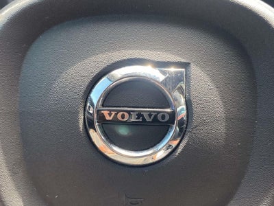 2024 Volvo S60 B5 Plus Dark Theme