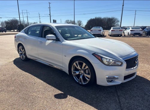 2019 INFINITI Q70L 5.6