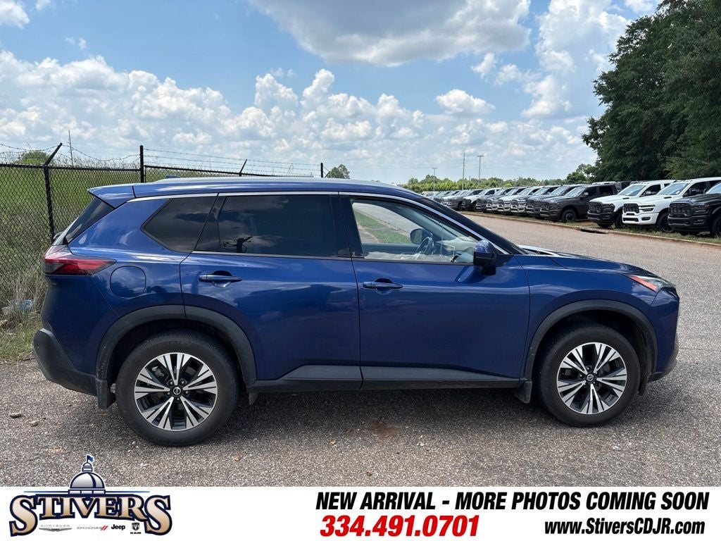 2021 Nissan Rogue SV FWD