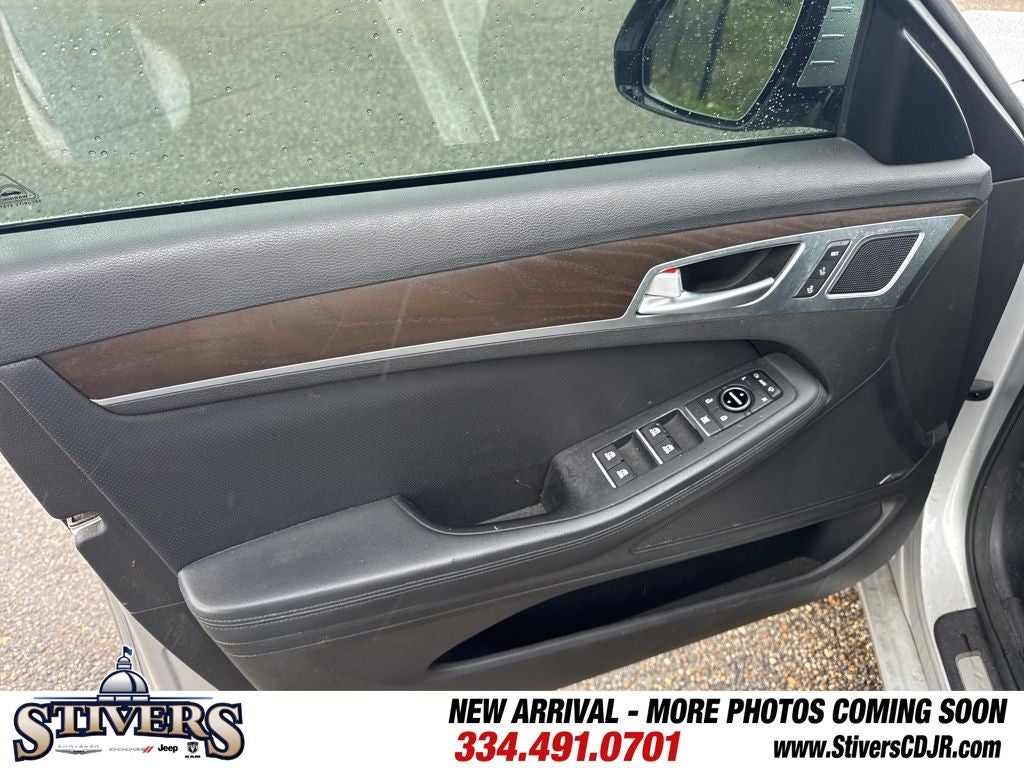 2016 Hyundai Genesis 3.8