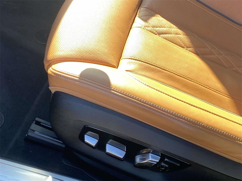 2021 BMW 750i xDrive