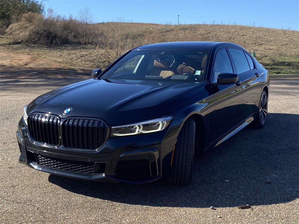 2021 BMW 750i xDrive