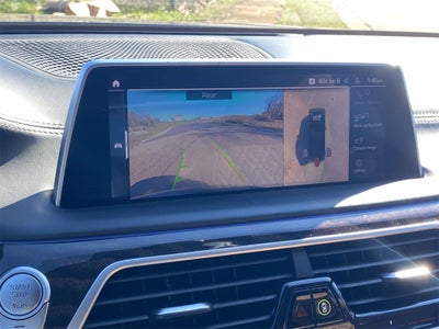 2021 BMW 750i xDrive