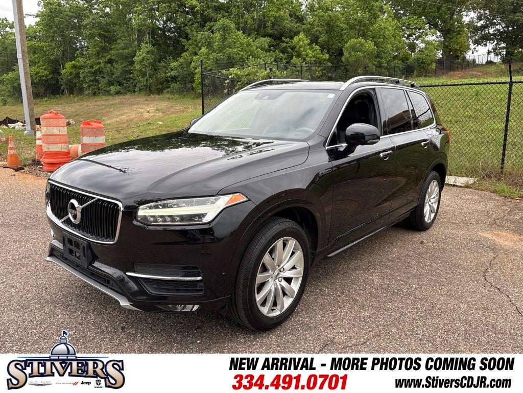 2018 Volvo XC90 T5 Momentum