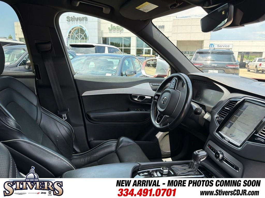 2019 Volvo XC90 T6 R-Design