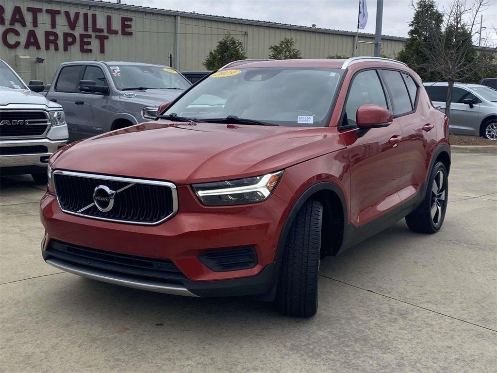 2019 Volvo XC40 T4 Momentum