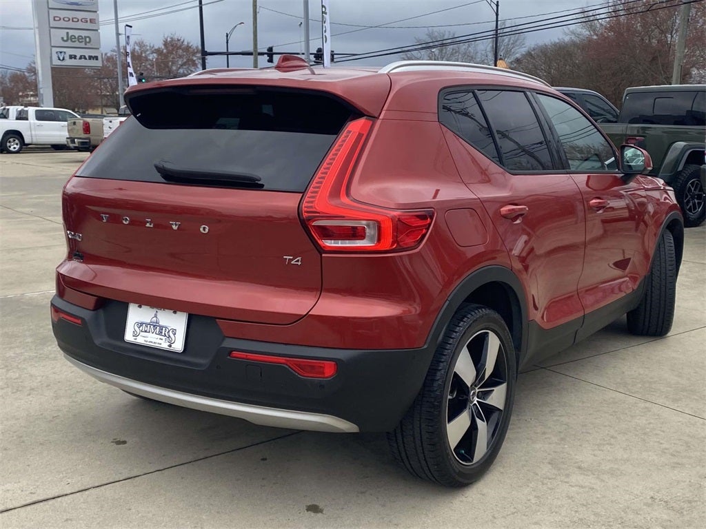 2019 Volvo XC40 T4 Momentum